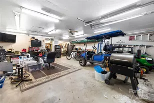 2174 Lynmore Dr, Sherrills Ford, NC 28673 - Photo 33