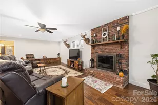 2174 Lynmore Dr, Sherrills Ford, NC 28673 - Photo 3