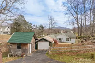 396 Will Hyatt Rd, Waynesville, NC 28786 - Photo 17