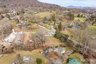 396 Will Hyatt Rd, Waynesville, NC 28786 - Photo 19