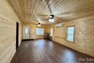 55 Summit View Dr, Marshall, NC 28753 - Photo 7