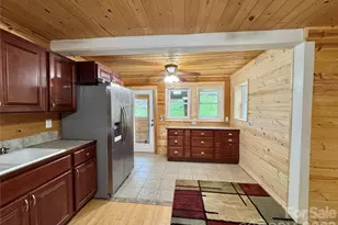 55 Summit View Dr, Marshall, NC 28753 - Photo 17