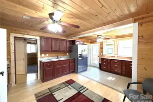 55 Summit View Dr, Marshall, NC 28753 - Photo 23