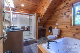 44 Riverside Dr, Whittier, NC 28789 - Photo 9