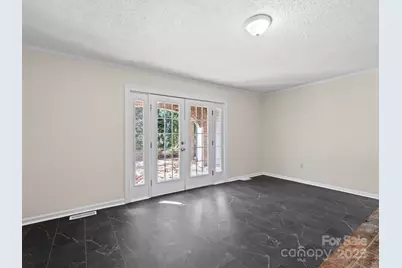 2111 Sagamore Road, Charlotte, NC 28209 - Photo 31