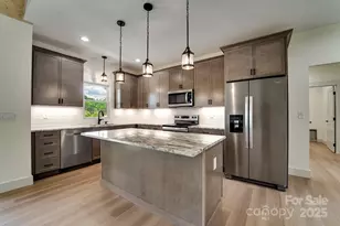 70 Knox Best St, Clyde, NC 28721 - Photo 9