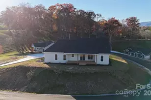 70 Knox Best St, Clyde, NC 28721 - Photo 33