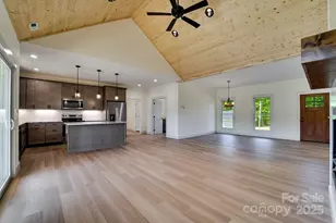 70 Knox Best St, Clyde, NC 28721 - Photo 15