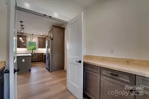 70 Knox Best St, Clyde, NC 28721 - Photo 17