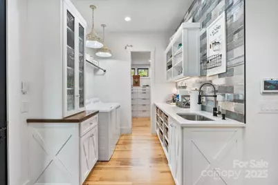 8250 Peninsula Lane, Sherrills Ford, NC 28673 - Photo 17