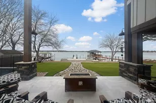 8250 Peninsula Ln, Sherrills Ford, NC 28673 - Photo 33