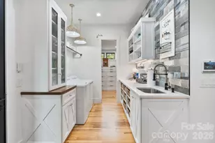 8250 Peninsula Ln, Sherrills Ford, NC 28673 - Photo 17