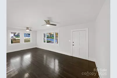 252 N Patterson Street, Statesville, NC 28677 - Photo 3