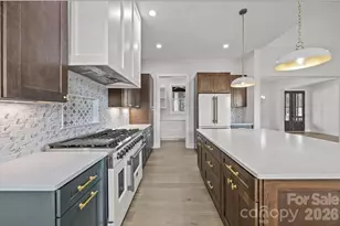 110 Taylors Gdn Wy, Statesville, NC 28625 - Photo 23