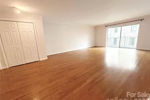 1323 Queens Rd, Charlotte, NC 28207 - Photo 1