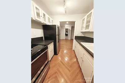 1323 Queens Road #321, Charlotte, NC 28207 - Photo 9