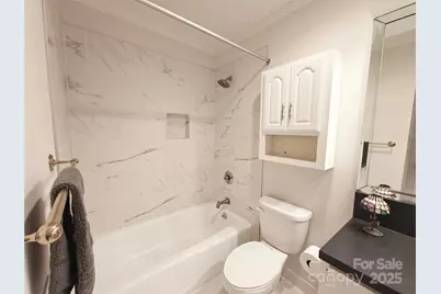 1323 Queens Road #321, Charlotte, NC 28207 - Photo 13