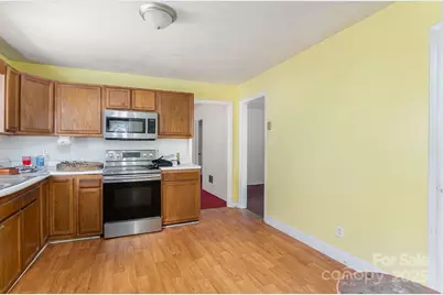 2819 Denview Lane, Charlotte, NC 28208 - Photo 9