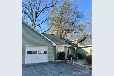 247 5th Avenue NE #8, Hickory, NC 28601 - Photo 1