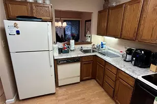 247 5th Ave NE, Hickory, NC 28601 - Photo 9