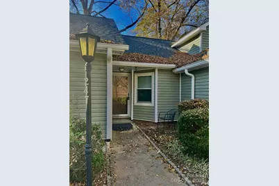 247 5th Avenue NE #8, Hickory, NC 28601 - Photo 3