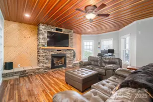 2616 Nicklaus Ct NE, Conover, NC 28613 - Photo 23