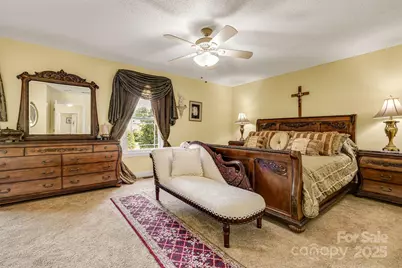 350 Old Sunset Hill Road, Hendersonville, NC 28792 - Photo 15