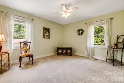 350 Old Sunset Hill Road, Hendersonville, NC 28792 - Photo 17