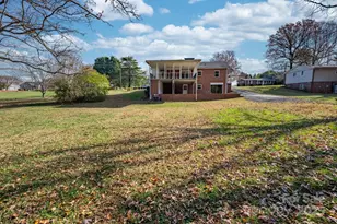 313 17th St NW, Hickory, NC 28601 - Photo 43