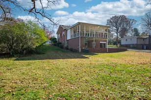 313 17th St NW, Hickory, NC 28601 - Photo 45