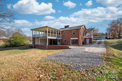 313 17th Street NW, Hickory, NC 28601 - Photo 41