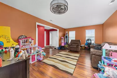 10338 Covingtonwood Drive, Charlotte, NC 28214 - Photo 13