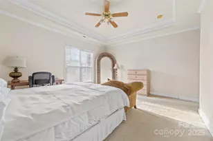 10100 Dominion Village Dr, Charlotte, NC 28269 - Photo 17