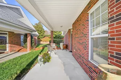 10100 Dominion Village Drive, Charlotte, NC 28269 - Photo 3