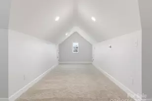 3211 Oakdale Rd, Charlotte, NC 28216 - Photo 35