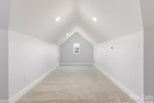 3211 Oakdale Rd, Charlotte, NC 28216 - Photo 33