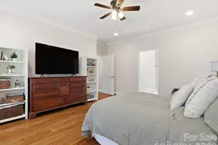 3211 Oakdale Rd, Charlotte, NC 28216 - Photo 23