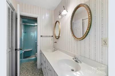 110 Yardley Court, Hendersonville, NC 28739 - Photo 23