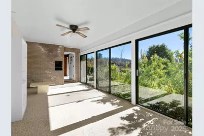 110 Yardley Court, Hendersonville, NC 28739 - Photo 11