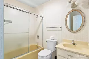 110 Yardley Ct, Hendersonville, NC 28739 - Photo 21