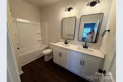 9717 Misenheimer Road #5B, Charlotte, NC 28215 - Photo 11