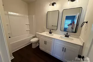 9717 Misenheimer Rd, Charlotte, NC 28215 - Photo 11