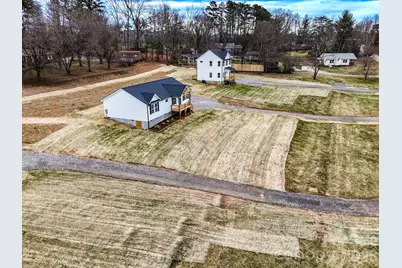 143 Old Nc 20 Highway, Alexander, NC 28701 - Photo 3