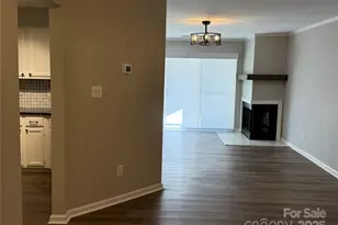 2520 Stradbrook Dr, Charlotte, NC 28210 - Photo 11