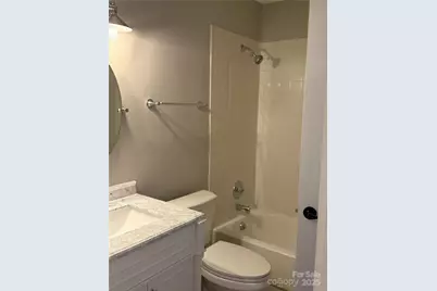 2520 Stradbrook Drive, Charlotte, NC 28210 - Photo 19