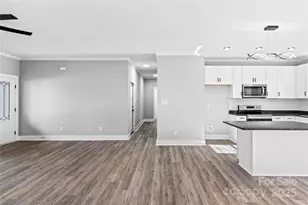 2322 Summerlin St, Winston Salem, NC 27103 - Photo 13