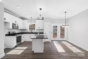 2322 Summerlin St, Winston Salem, NC 27103 - Photo 9