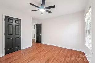 9401 Elvis Dr, Charlotte, NC 28215 - Photo 31