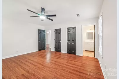 9401 Elvis Drive, Charlotte, NC 28215 - Photo 25