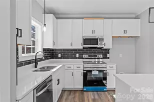 2328 Summerlin St, Winston Salem, NC 27103 - Photo 11